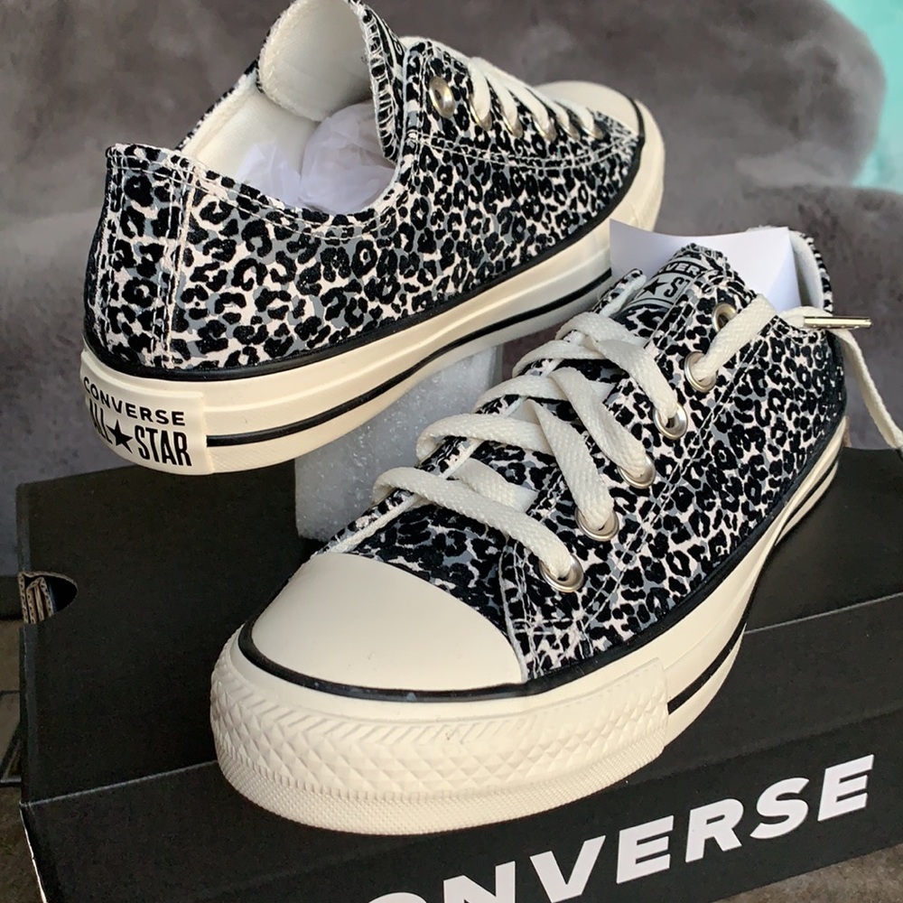 CONVERSE CTAS OX WHITE/BLACK/EGRET WMNS - Picture 10 of 16